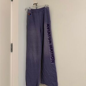 Aviator Nation ESSENTIAL WIDE LEG POCKET SWEATPANTS - FADED GRAPE